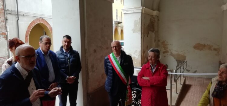 Inaugurata la rampa per disabili alla chiesa dei Battuti Bianchi